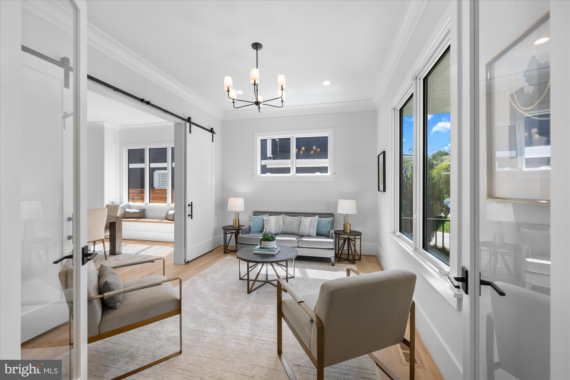 WESTMORELAND HEIGHTS - Residential