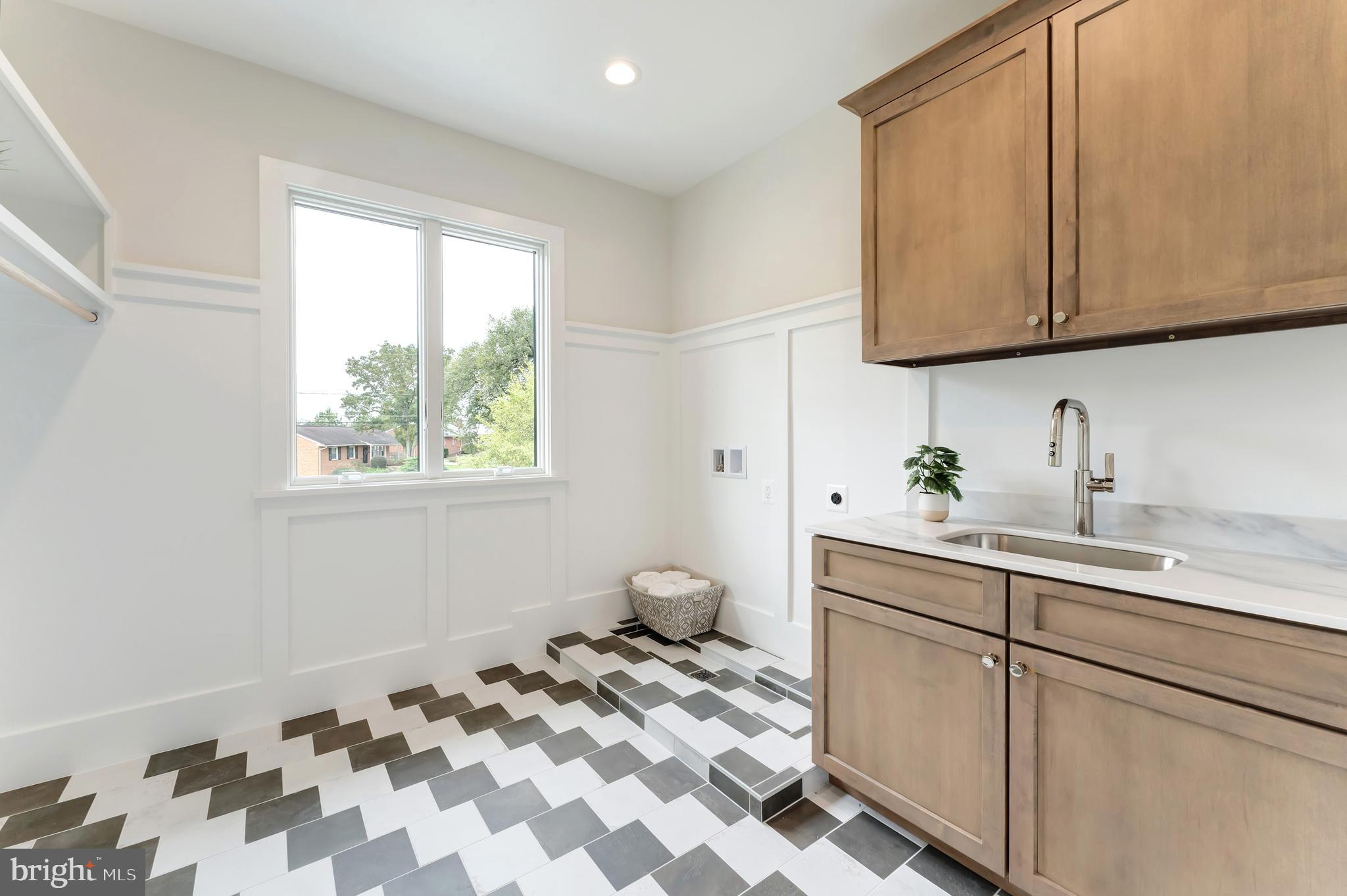 WESTMORELAND HEIGHTS - Residential