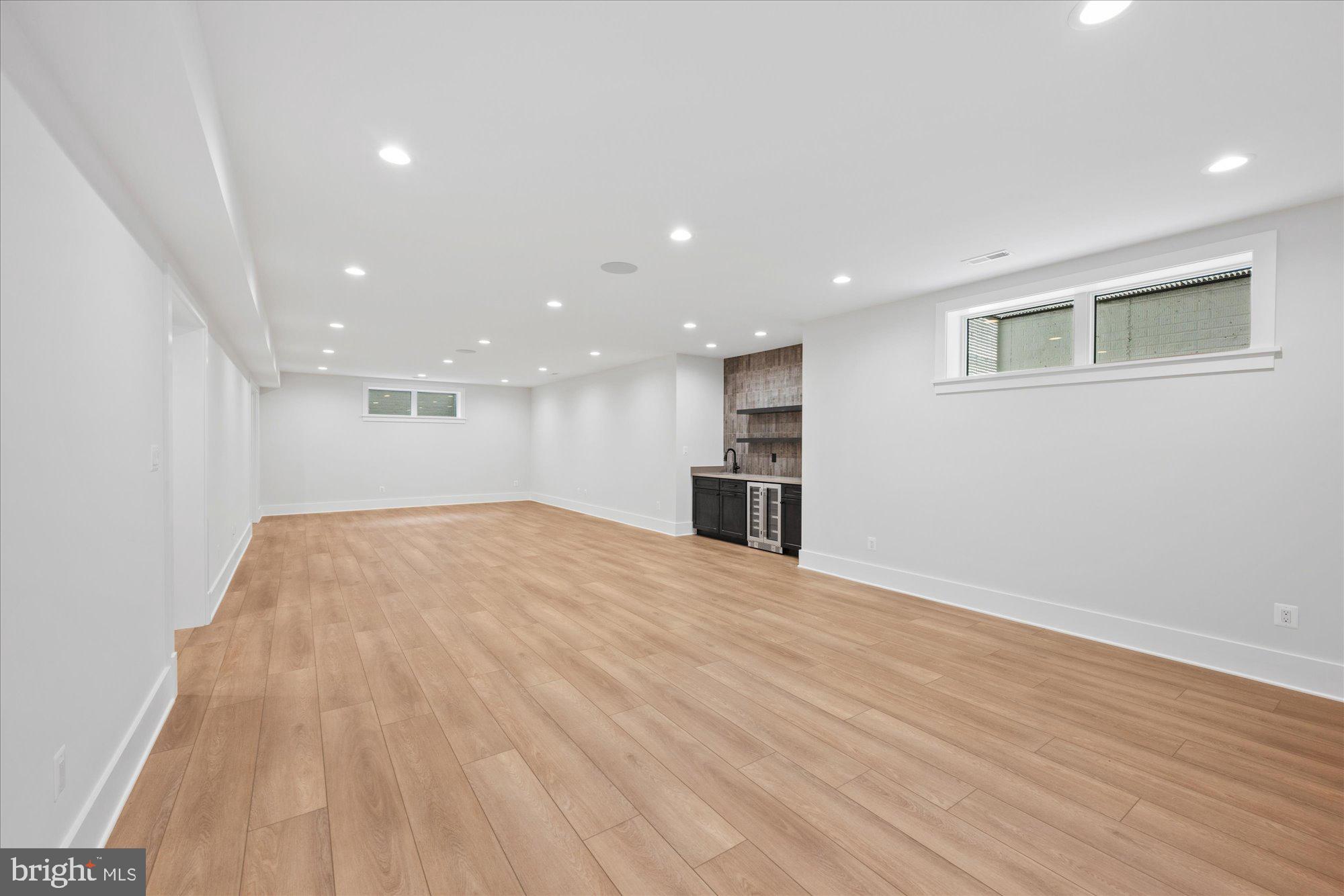 WESTMORELAND HEIGHTS - Residential