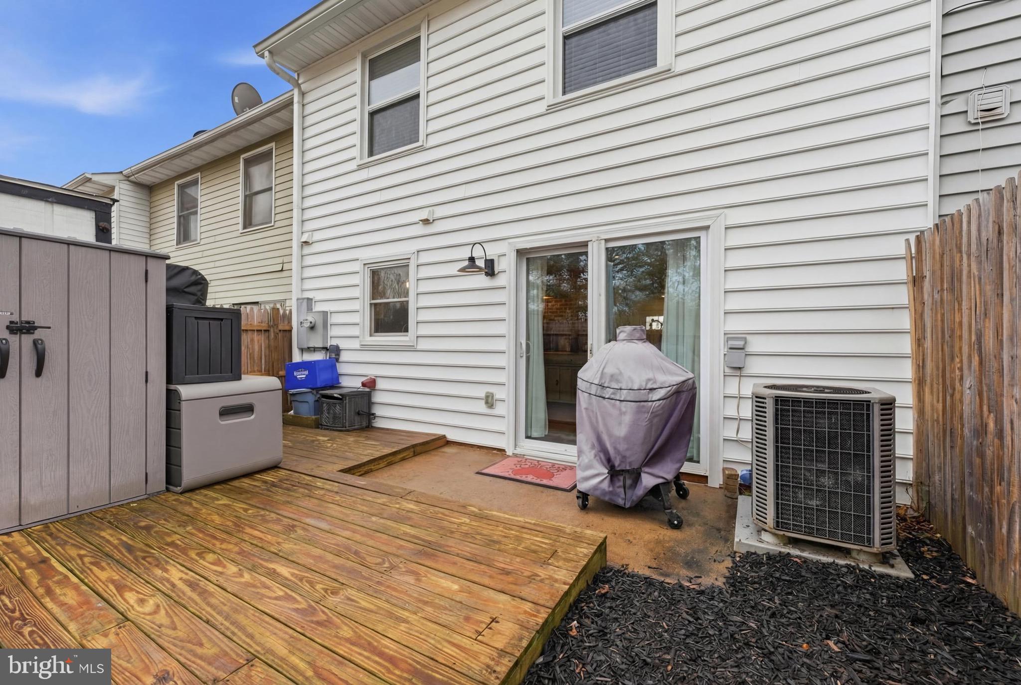 BEAR WALLOW KNOLLS - Residential