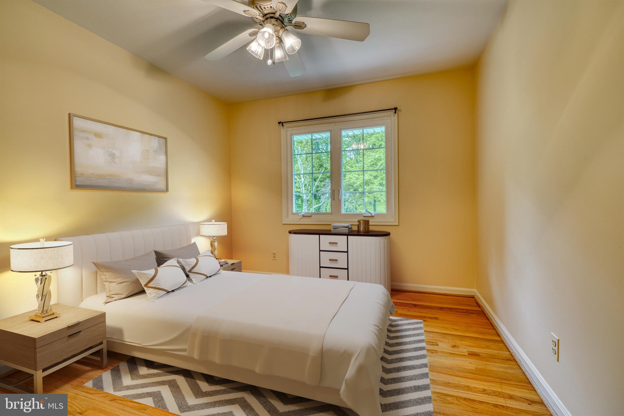 HAMPTON GARDENS - Residential