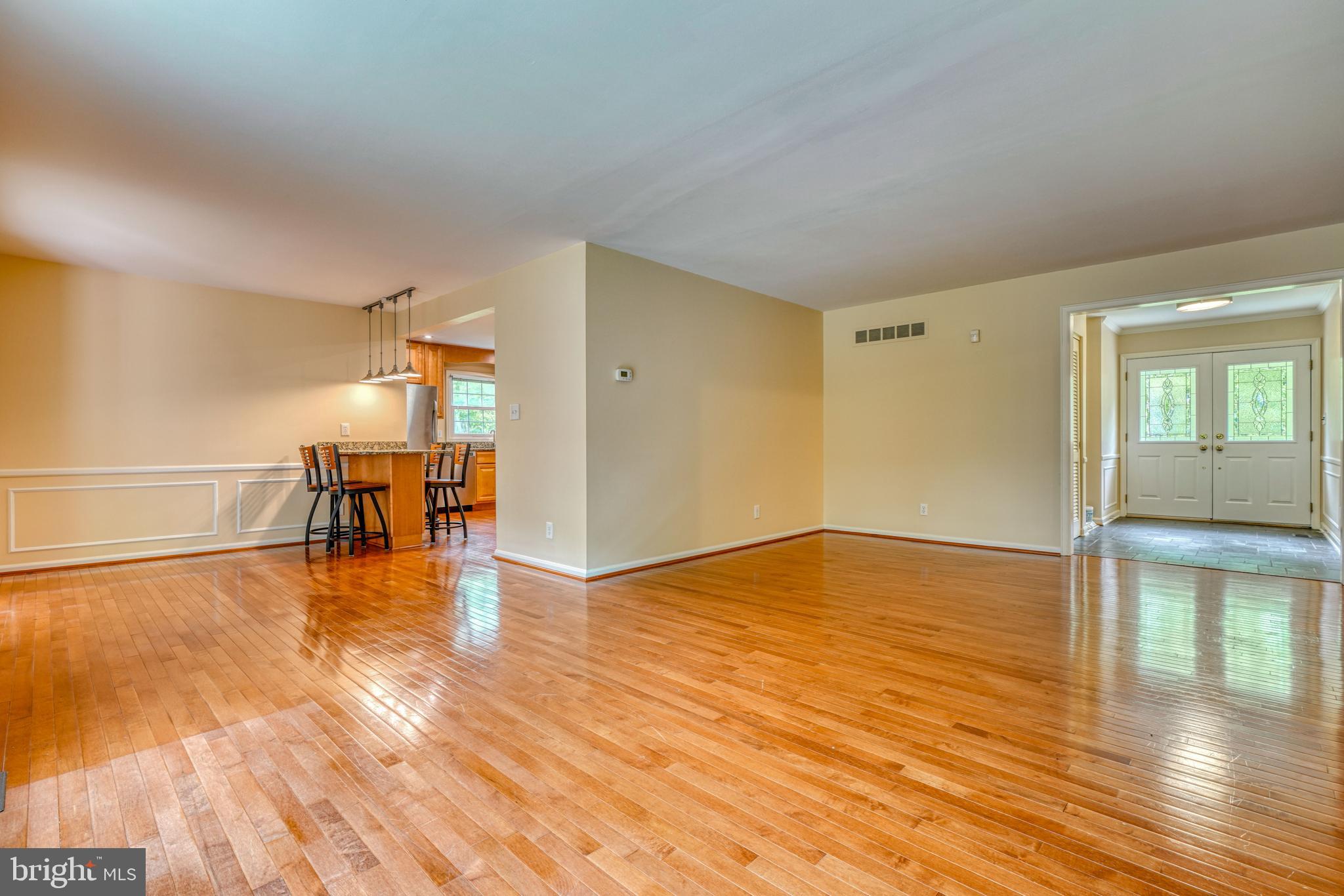 HAMPTON GARDENS - Residential