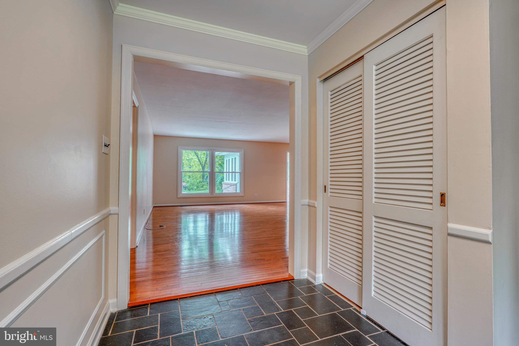 HAMPTON GARDENS - Residential