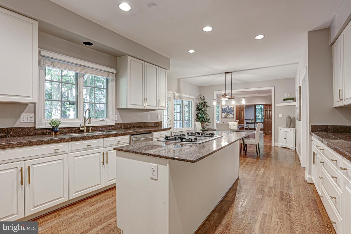 AVENEL - Residential