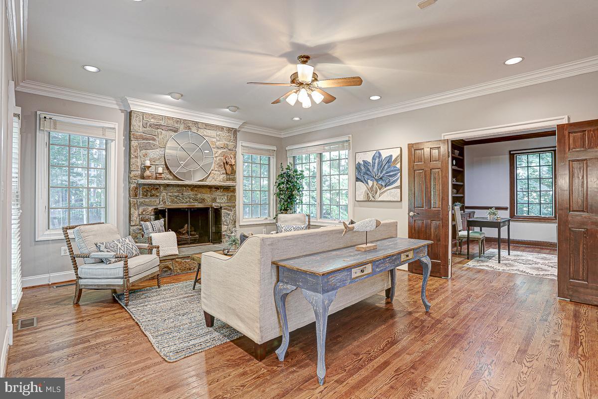 AVENEL - Residential