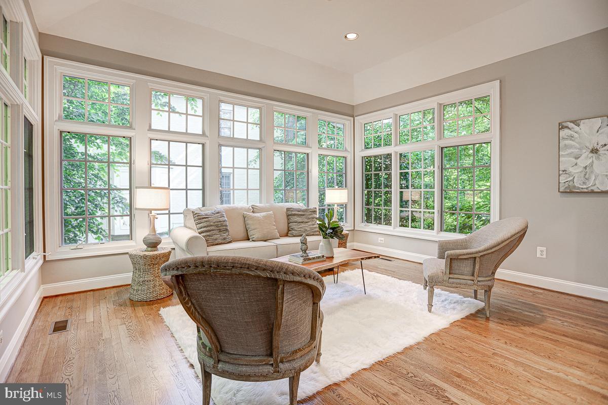 AVENEL - Residential