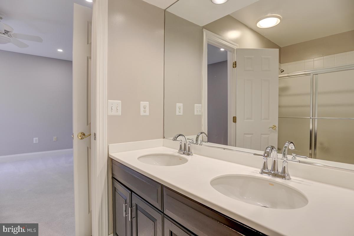 AVENEL - Residential