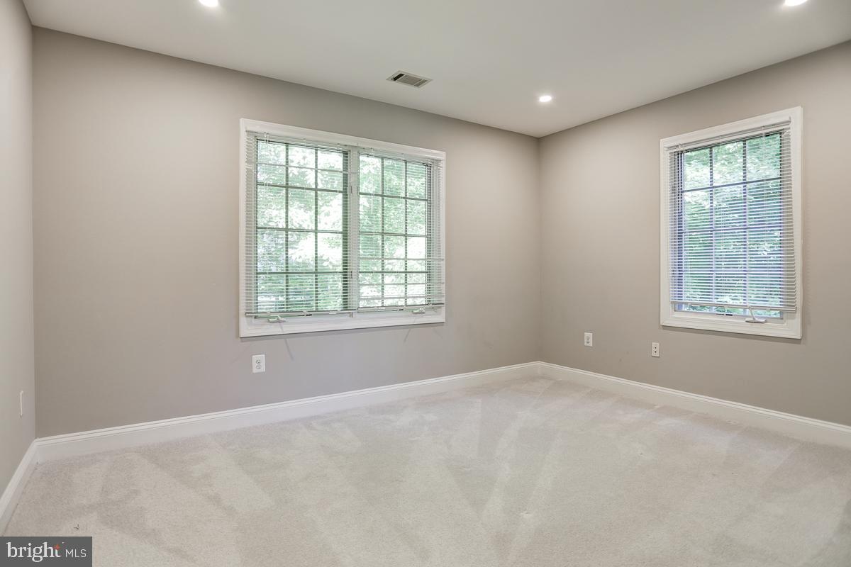 AVENEL - Residential