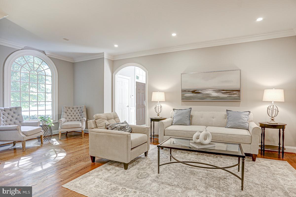 AVENEL - Residential