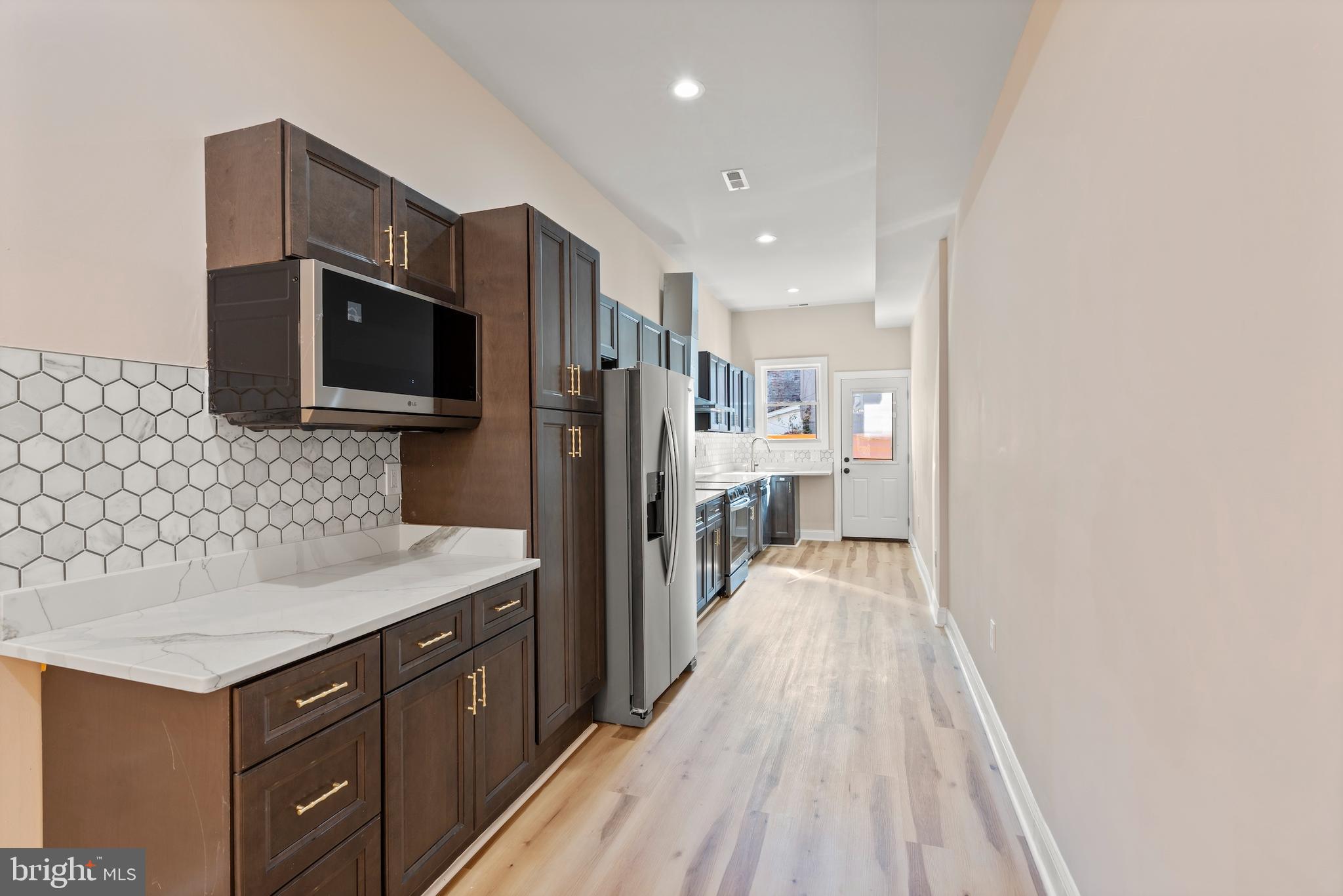 LITTLE ITALY - Residential