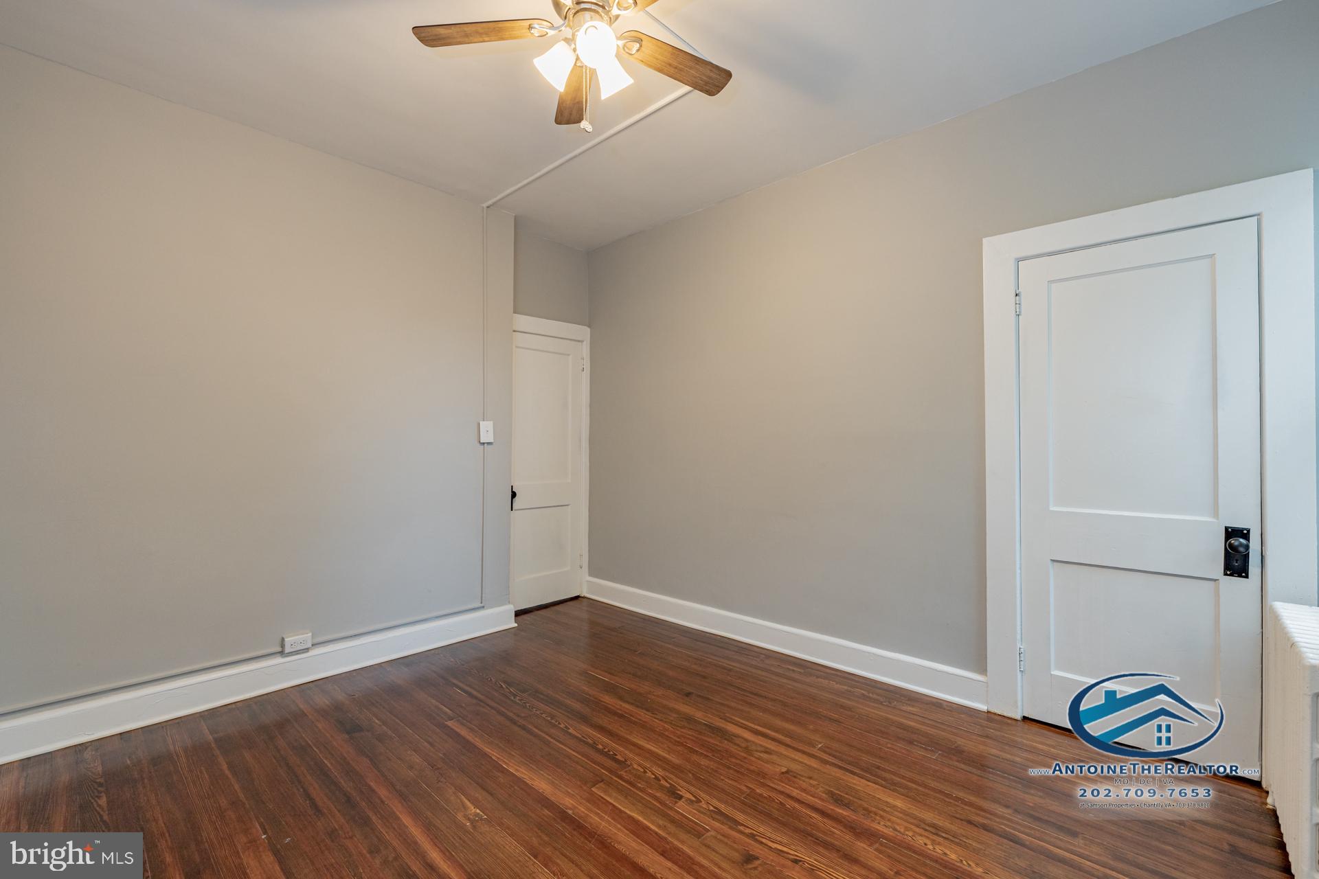 WAVERLY - Residential