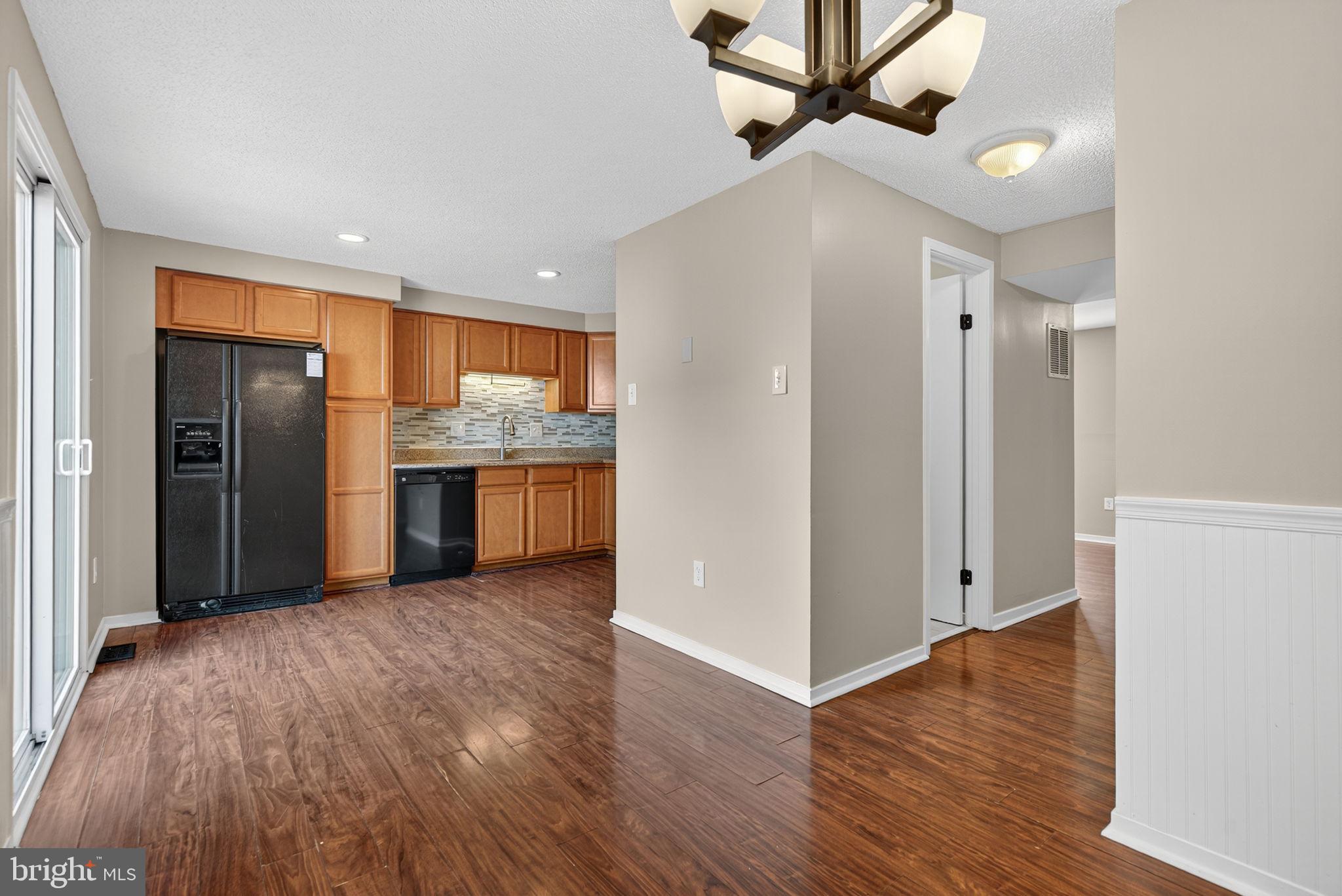 116 OAK TREE LANE