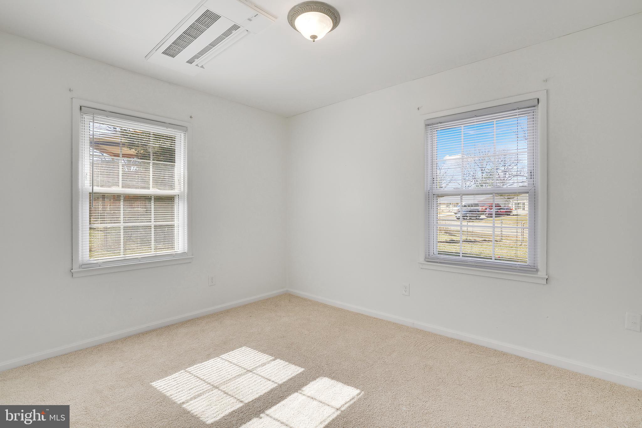 CARRINGTON - Residential