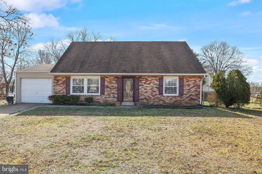 Offer deadline: Feb 28, 2022 at 5pm. Schedule your appointment today. Enjoy this beautiful single family dwelling situated on a corner lot. Flat backyard to accommodate social gatherings.  Updated kitchen with stainless steel appliances. White cabinets with beautiful hardware for added flare. Separate living and dining room. Open floor plan. Fresh paint. Move in ready. 2 bedrooms and a full bath on the main level. 2 bedrooms and a full bath on the bedroom level.