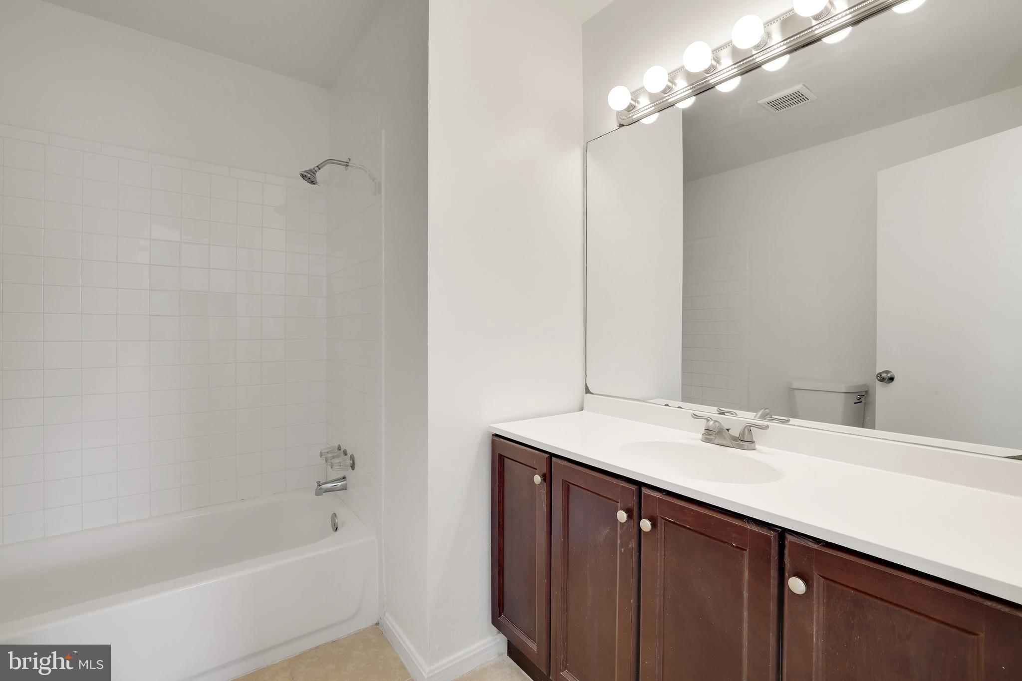 CARRINGTON - Residential