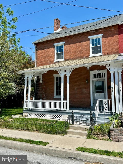 Townhouse For Rent - 21 Gay Street #A<br/> Lancaster County, CHRISTIANA, PA 17509
