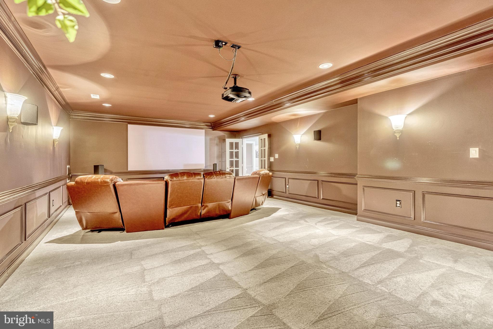 LANGLEY FOREST - Residential