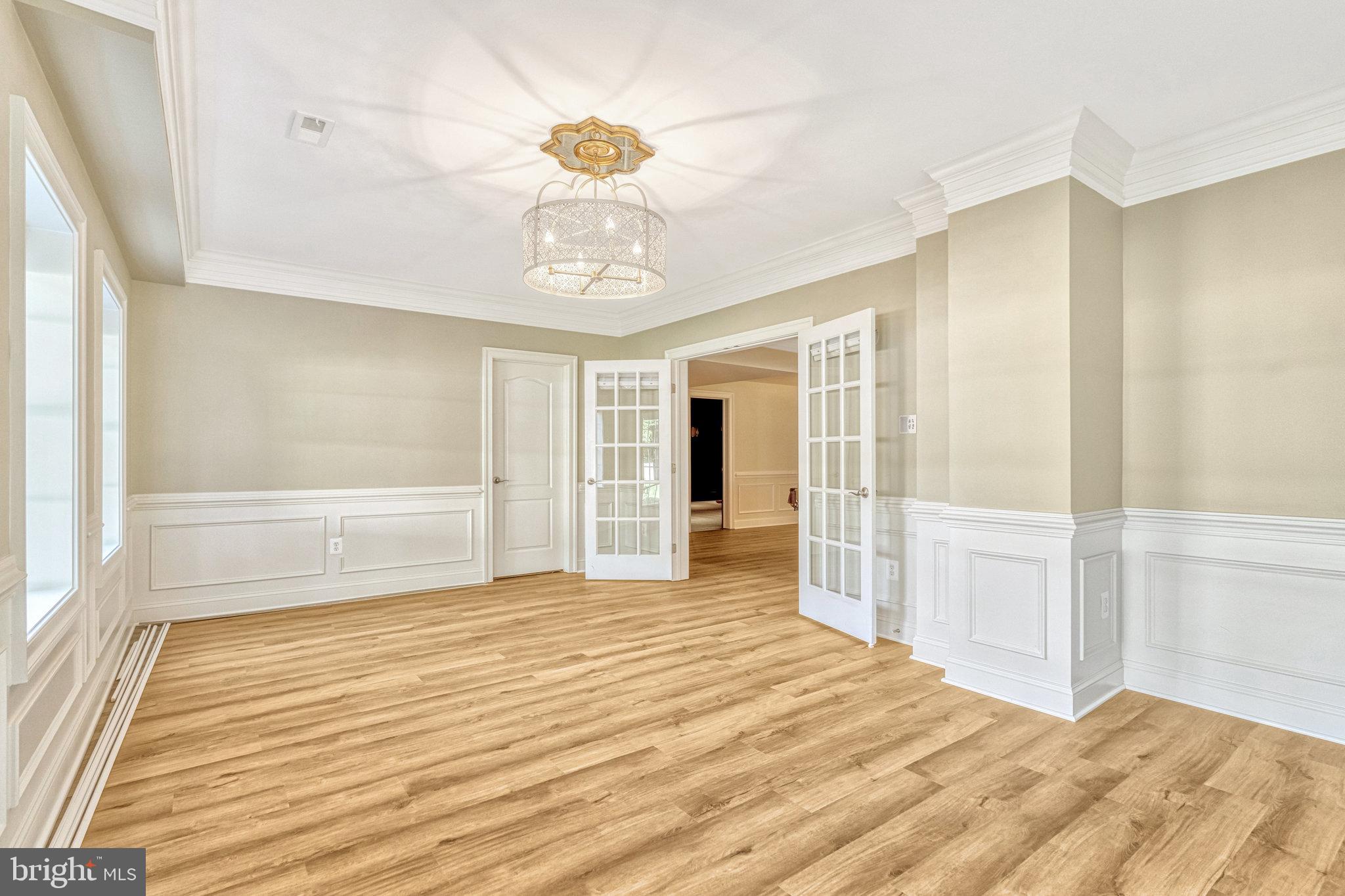 LANGLEY FOREST - Residential