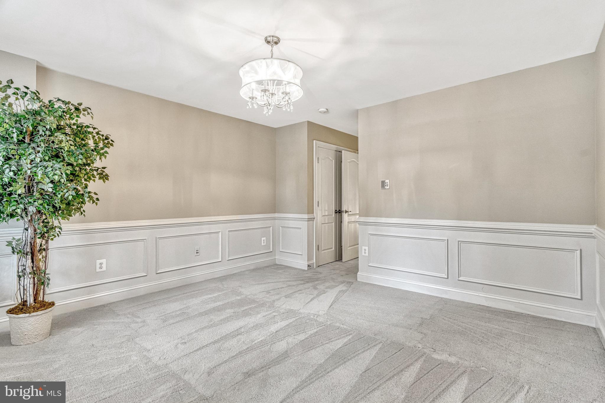 LANGLEY FOREST - Residential