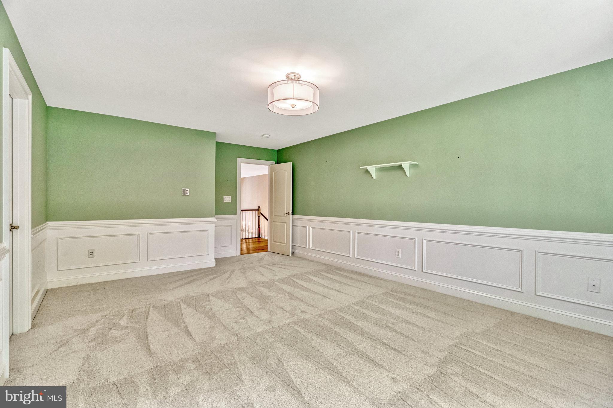 LANGLEY FOREST - Residential