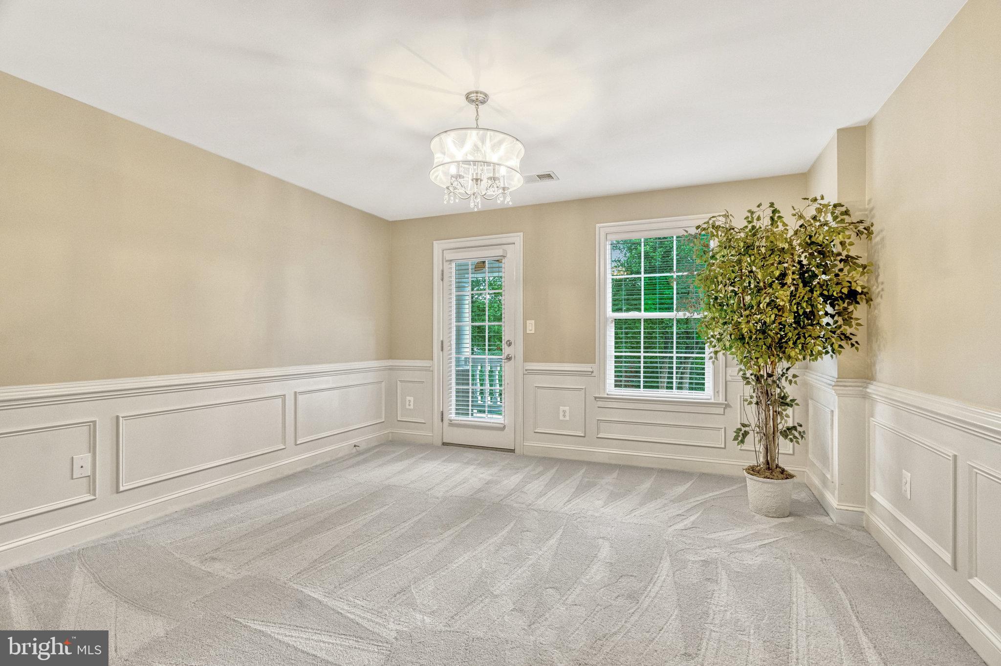 LANGLEY FOREST - Residential