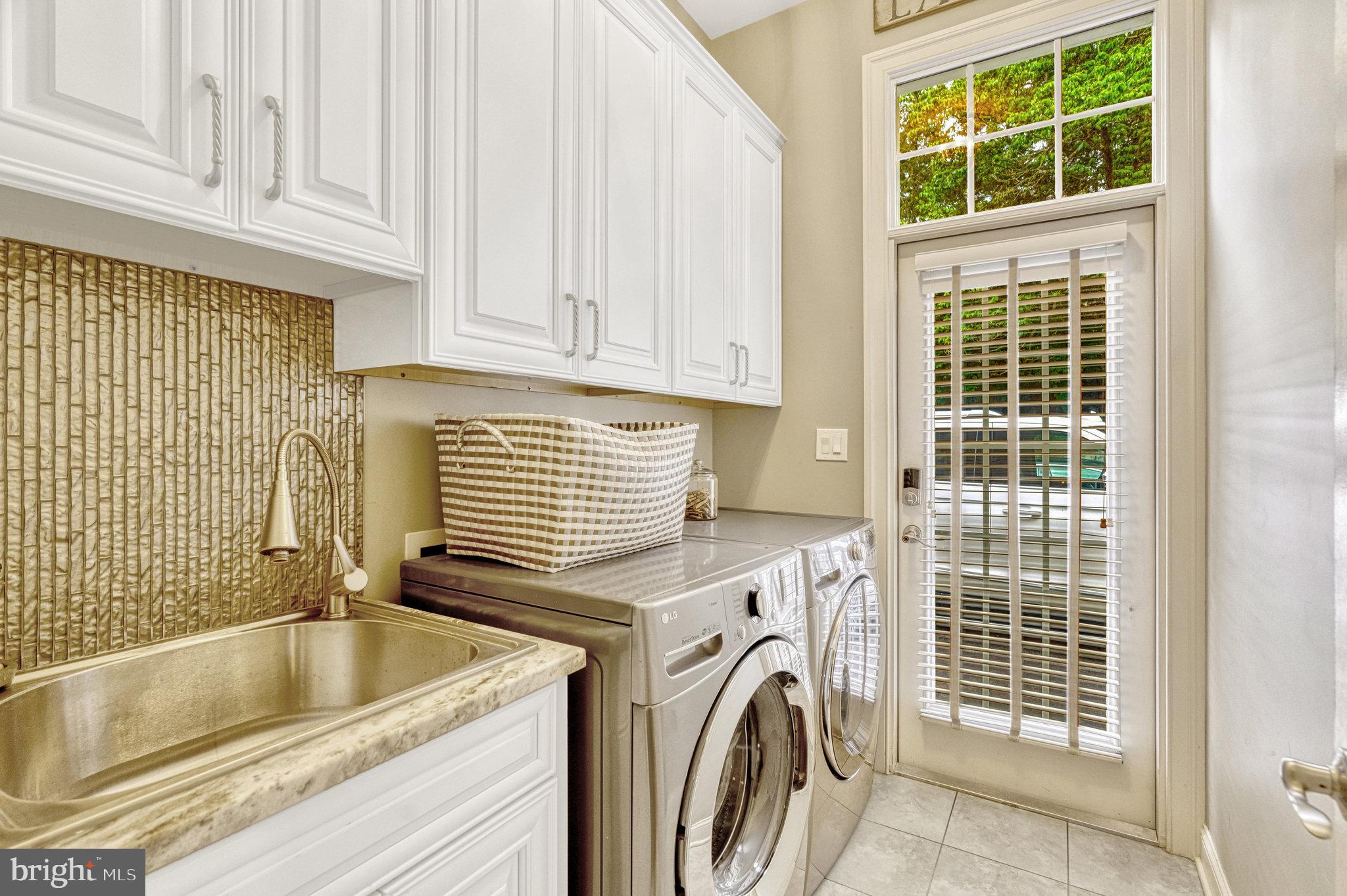 LANGLEY FOREST - Residential