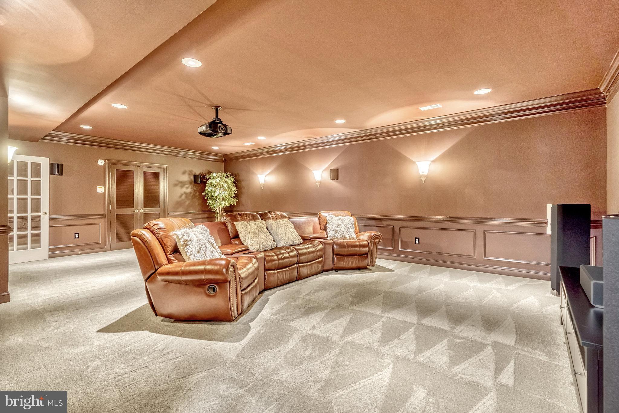 LANGLEY FOREST - Residential