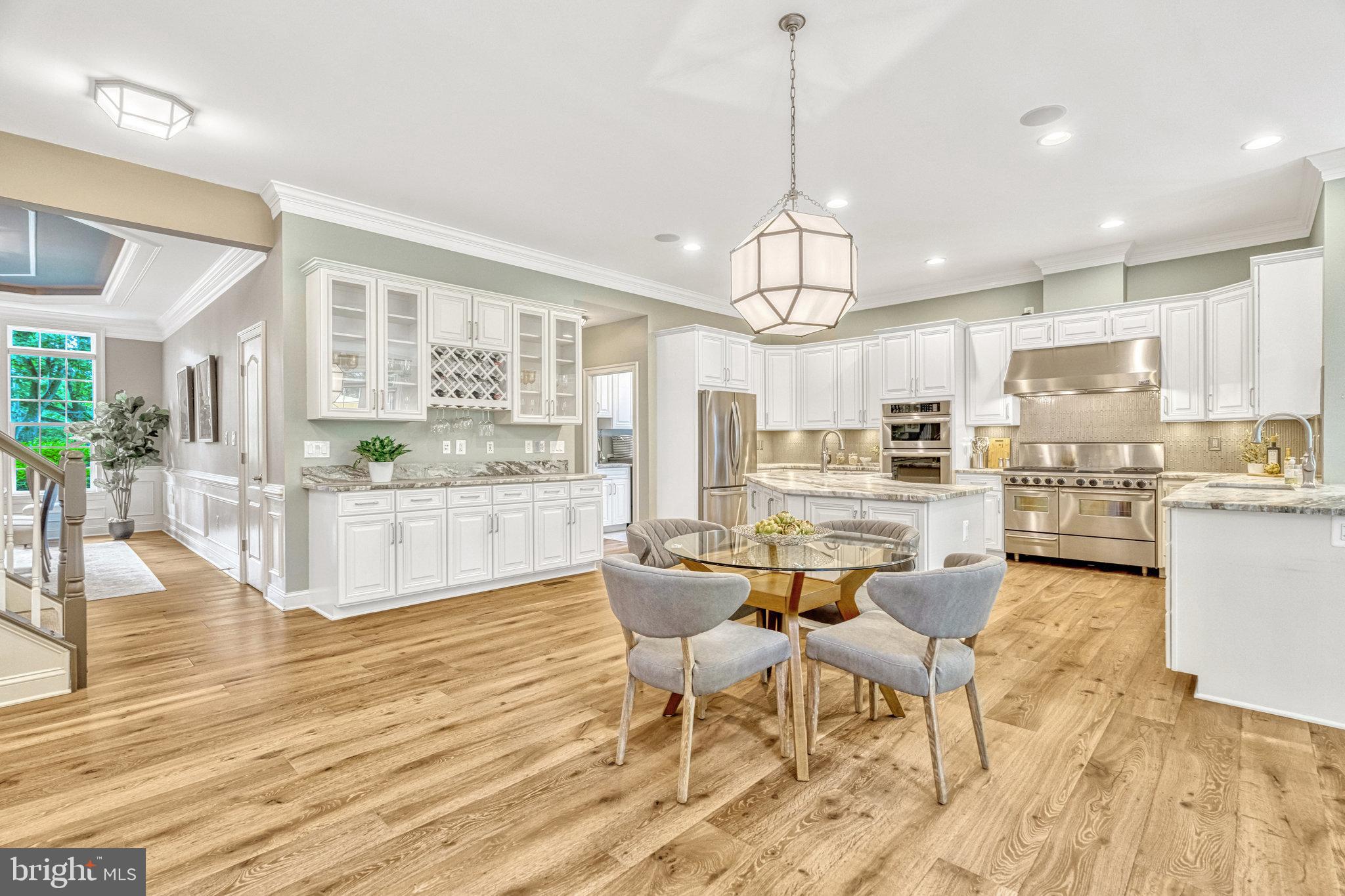 LANGLEY FOREST - Residential