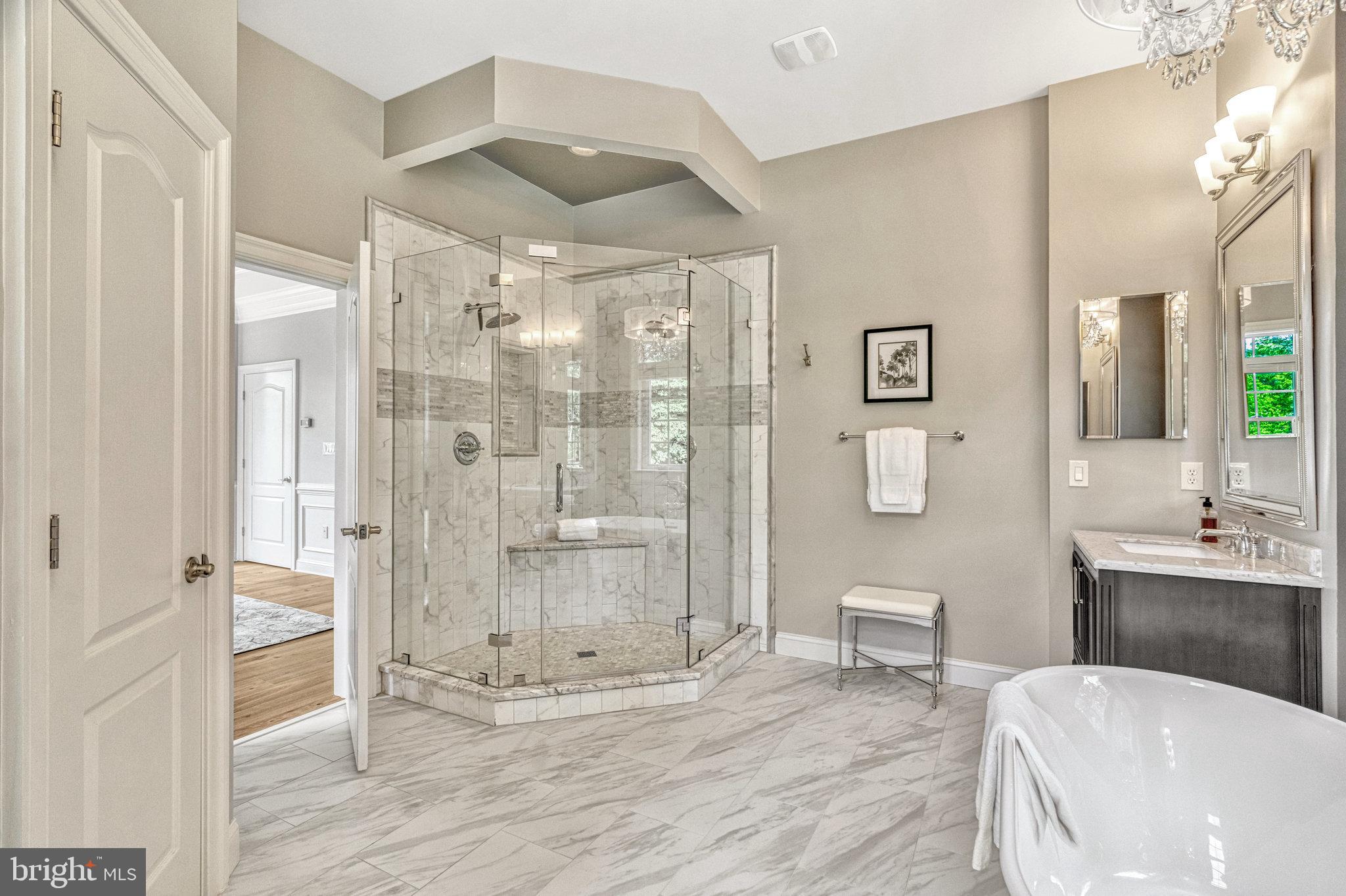 LANGLEY FOREST - Residential