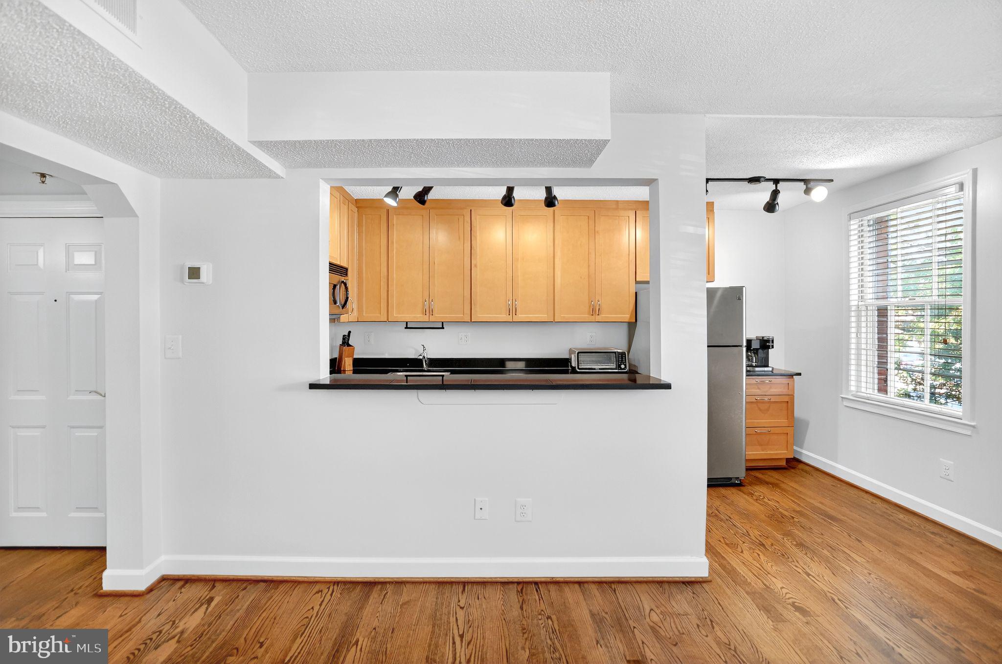 500 N BASHFORD LANE 3321