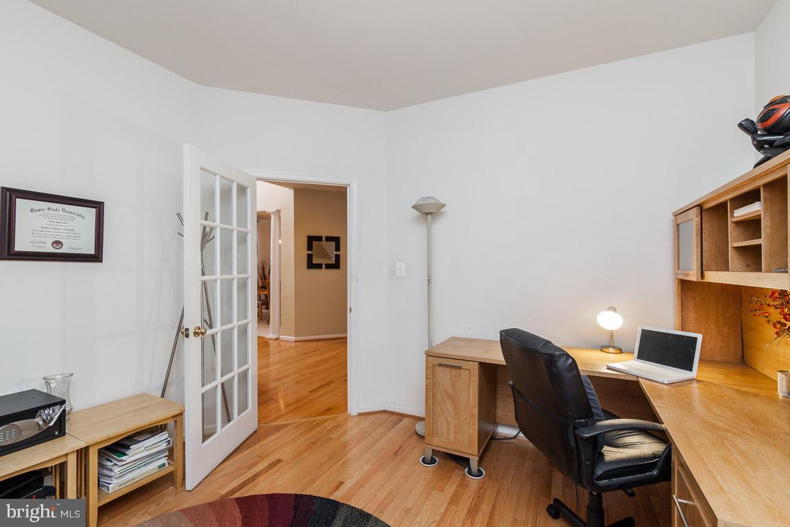 CHARLES CROSSING - Residential