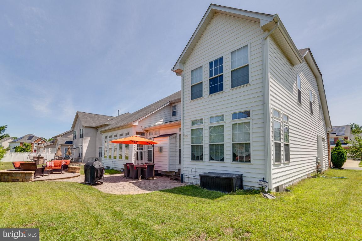 CHARLES CROSSING - Residential