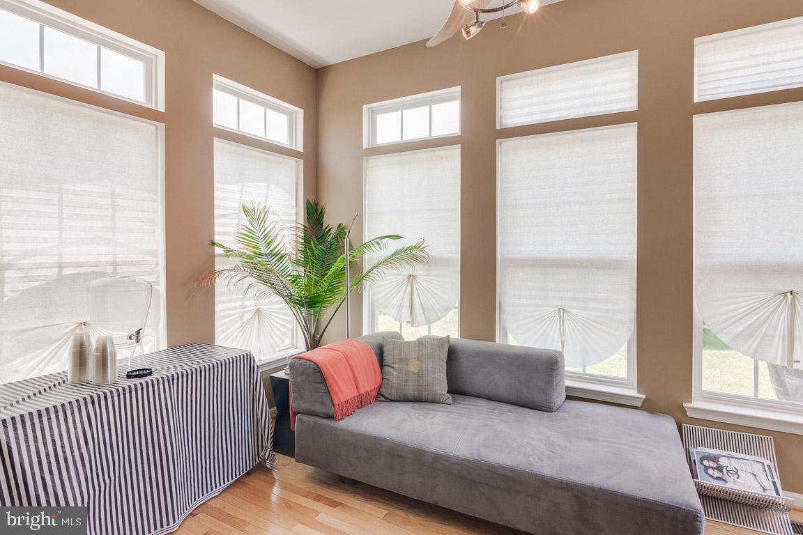 CHARLES CROSSING - Residential