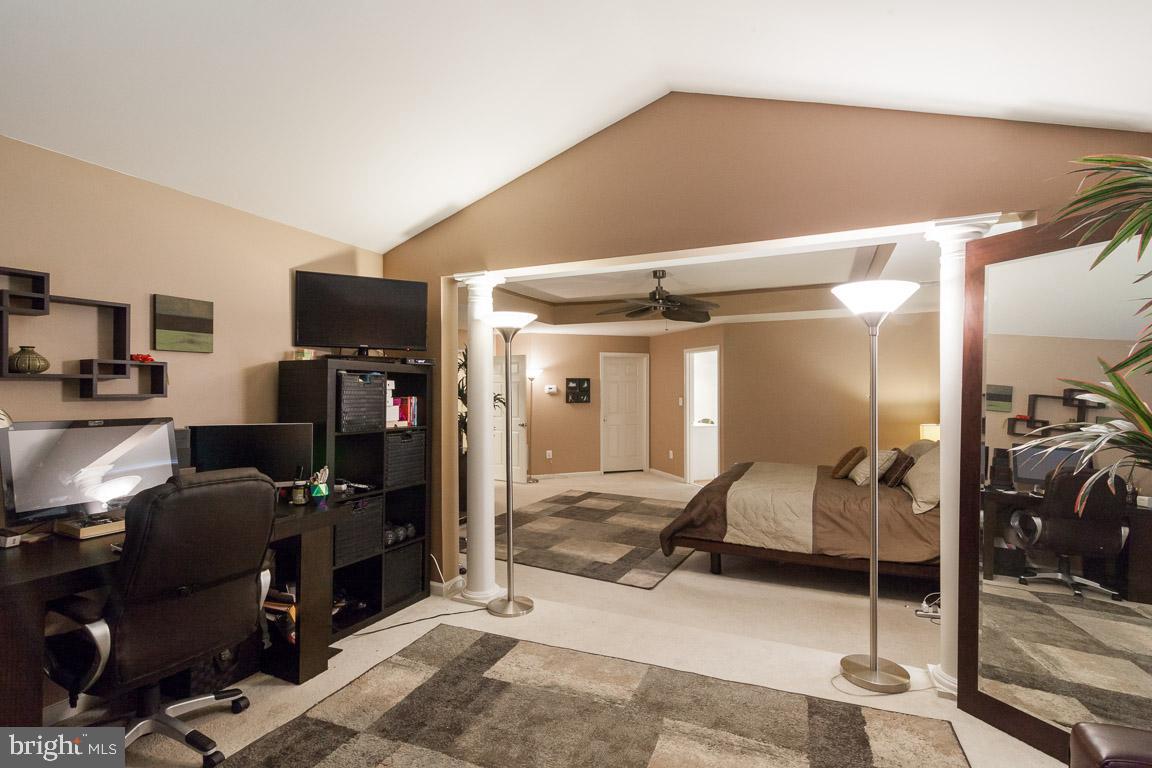 CHARLES CROSSING - Residential