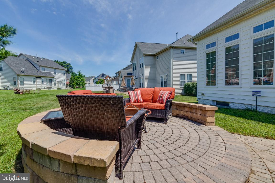 CHARLES CROSSING - Residential