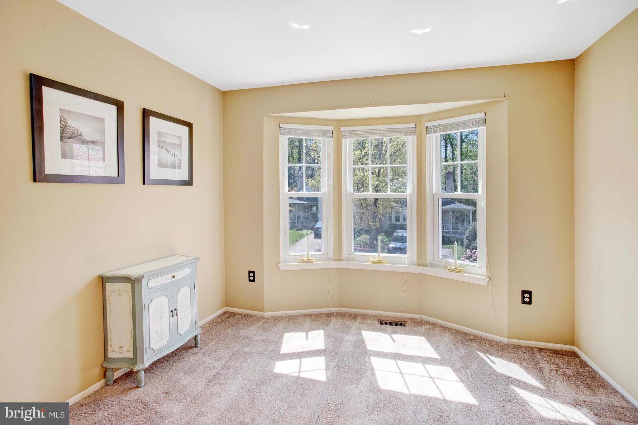 LAKE RIDGE - Residential