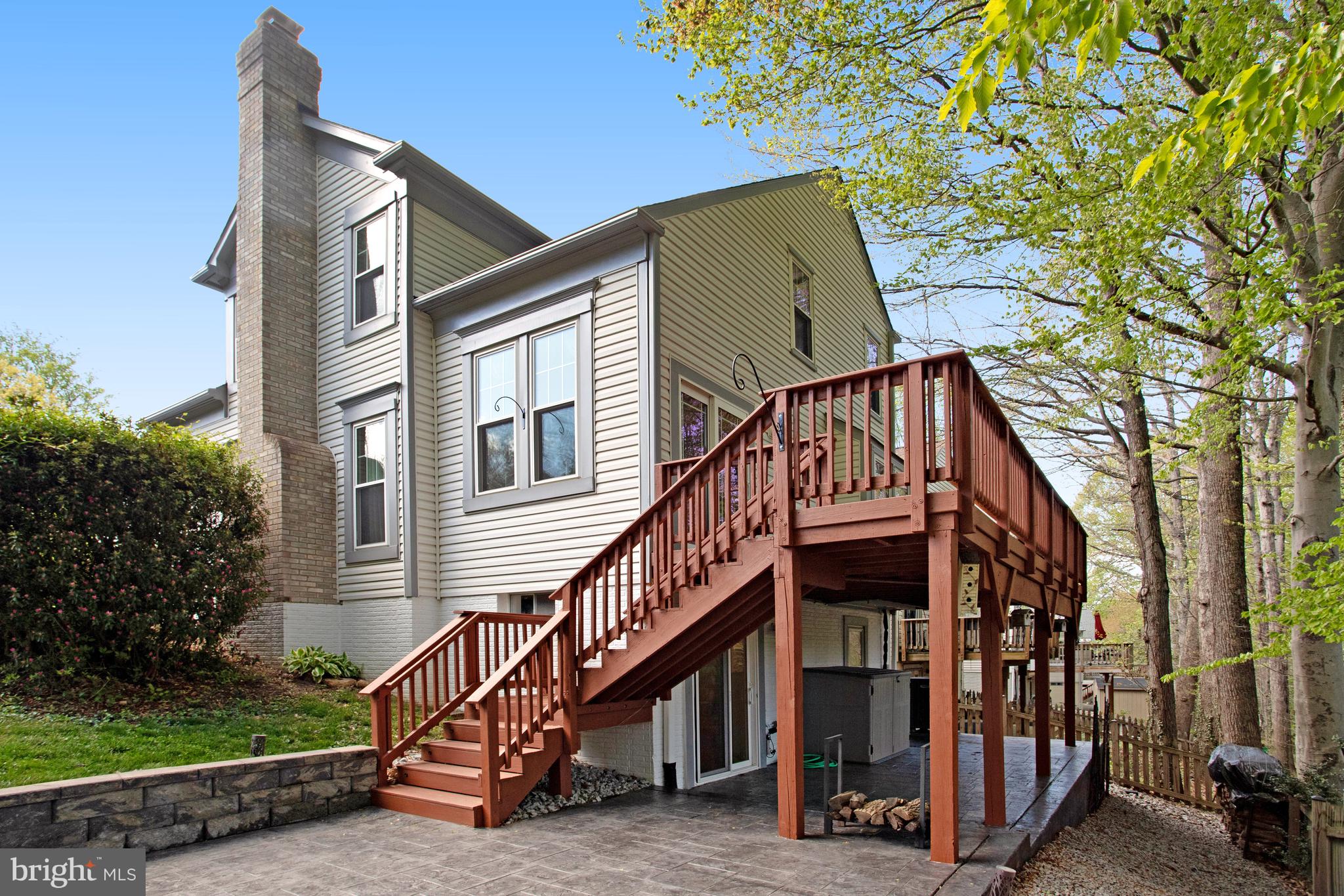 LAKE RIDGE - Residential