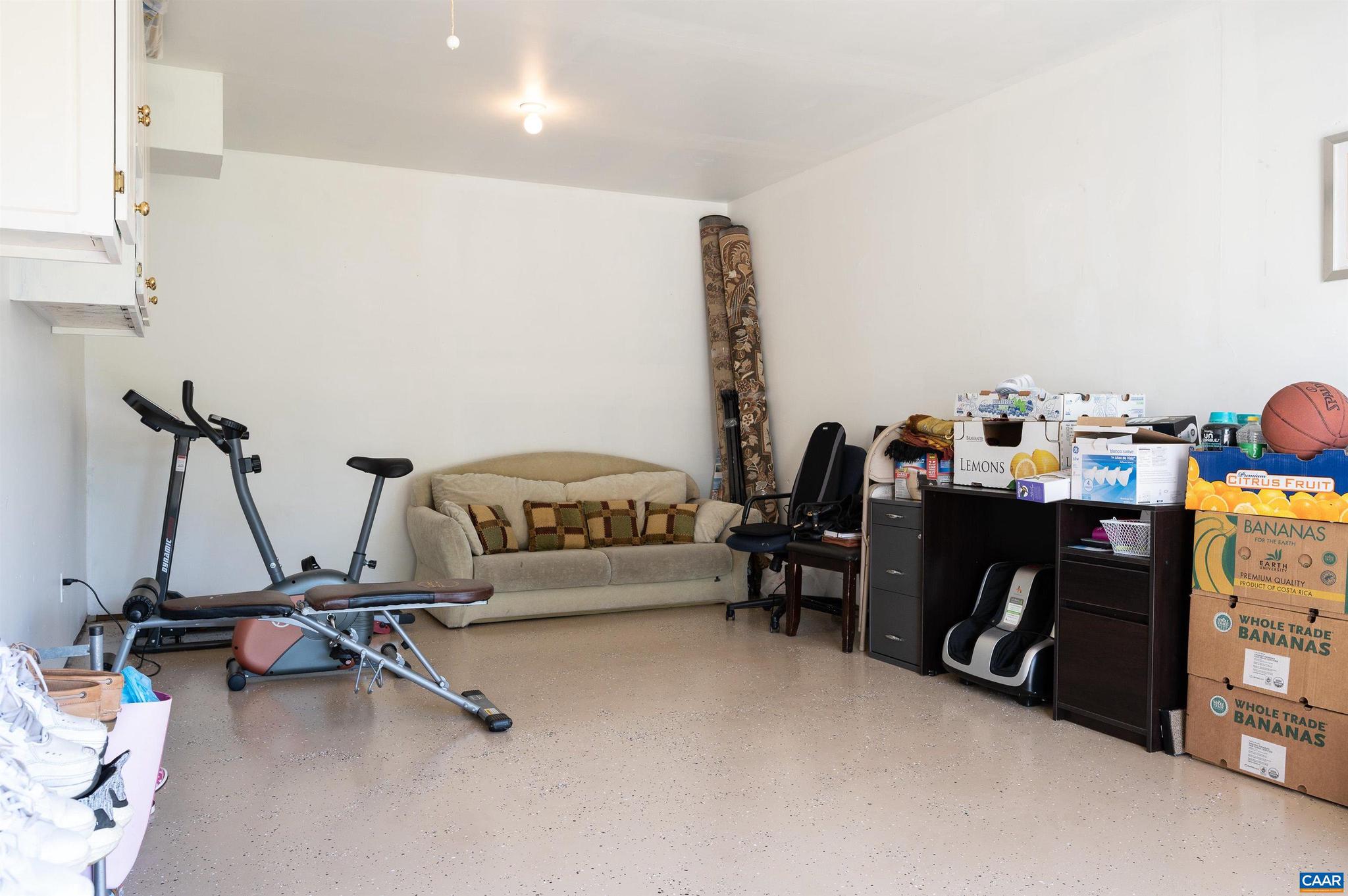 FOREST LAKES - Residential