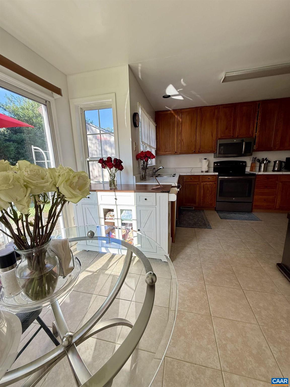 FOREST LAKES - Residential