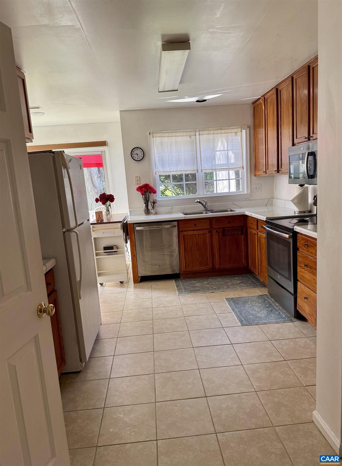 FOREST LAKES - Residential