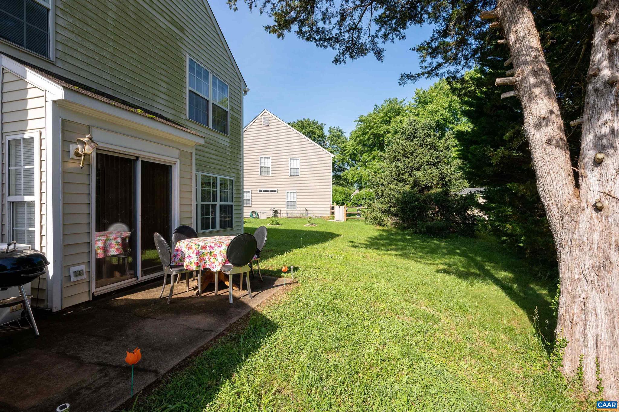 FOREST LAKES - Residential