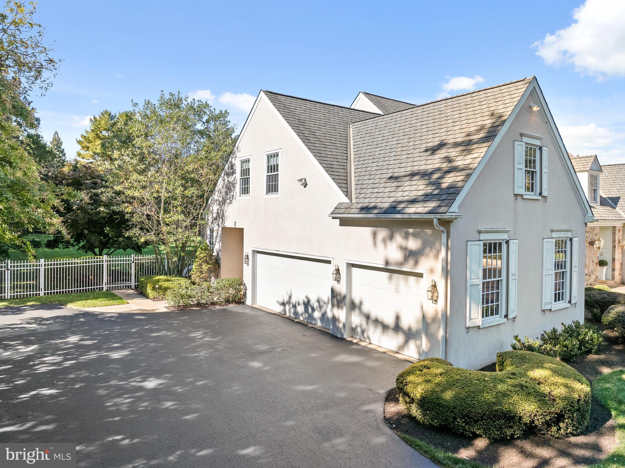 ARONWOLD - Residential