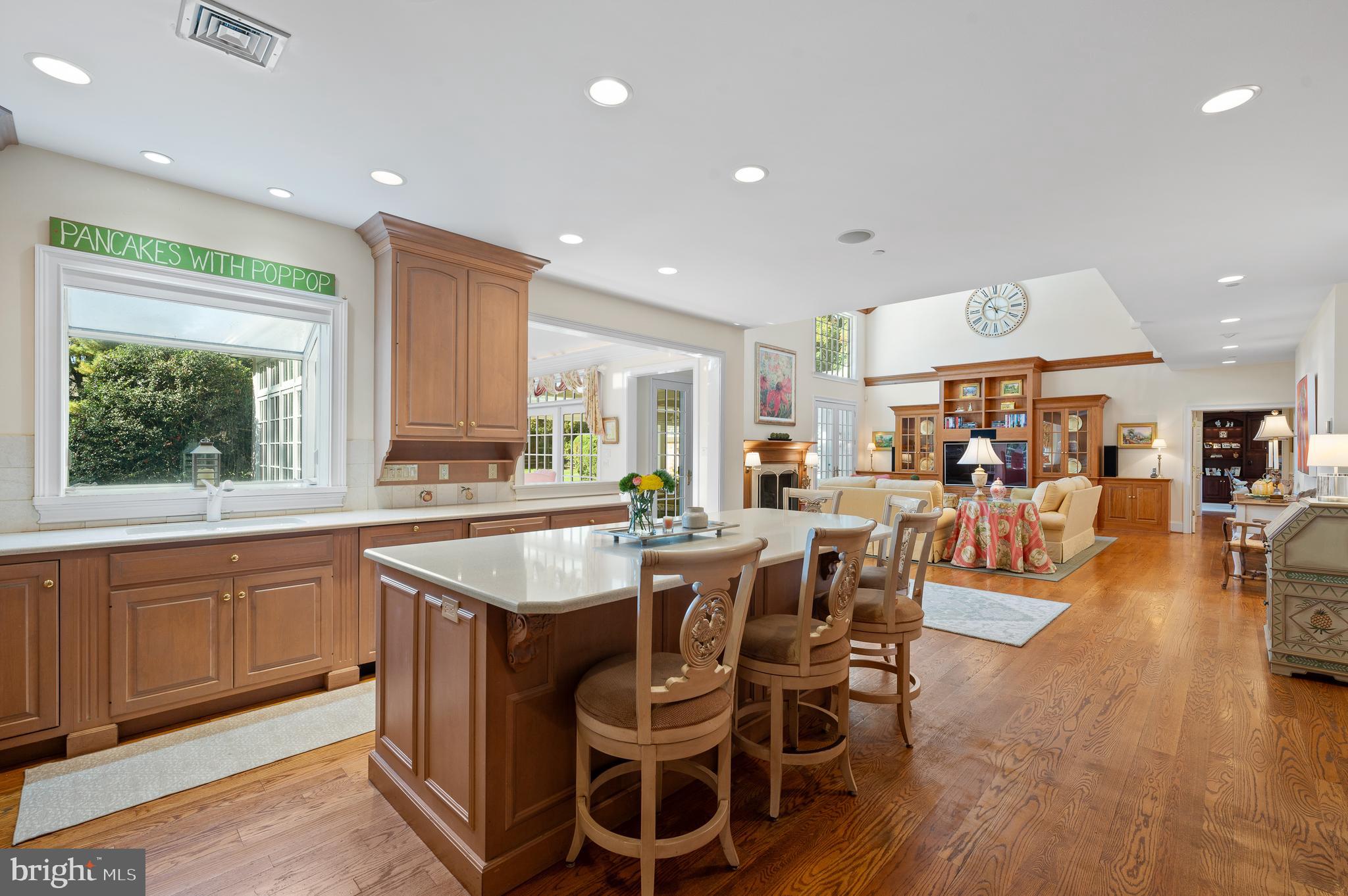 ARONWOLD - Residential