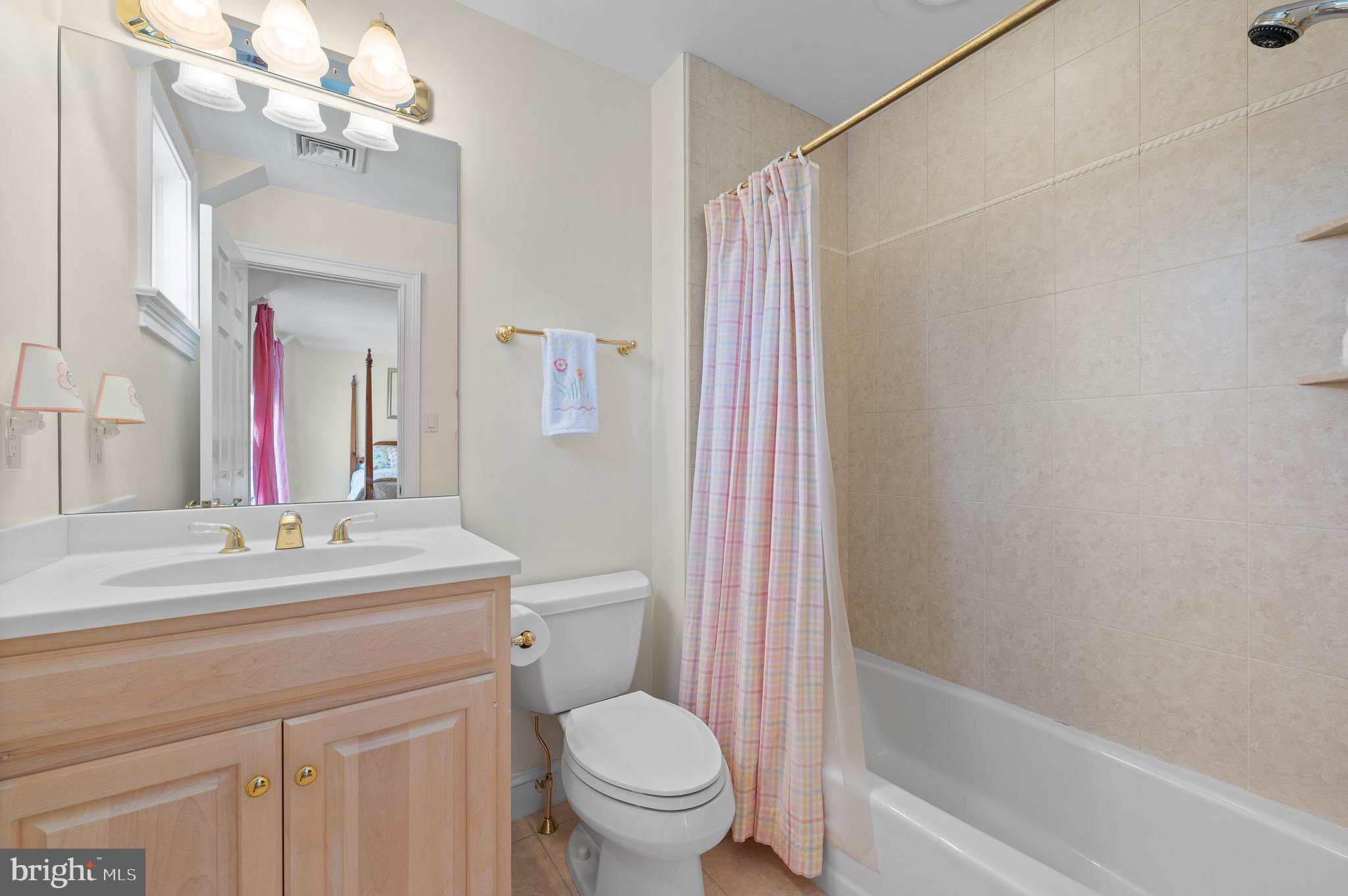 ARONWOLD - Residential