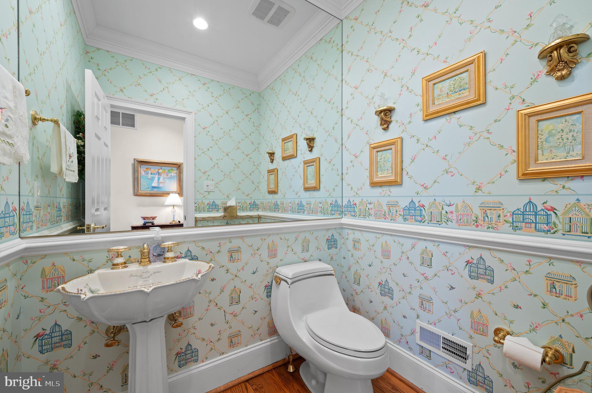 ARONWOLD - Residential