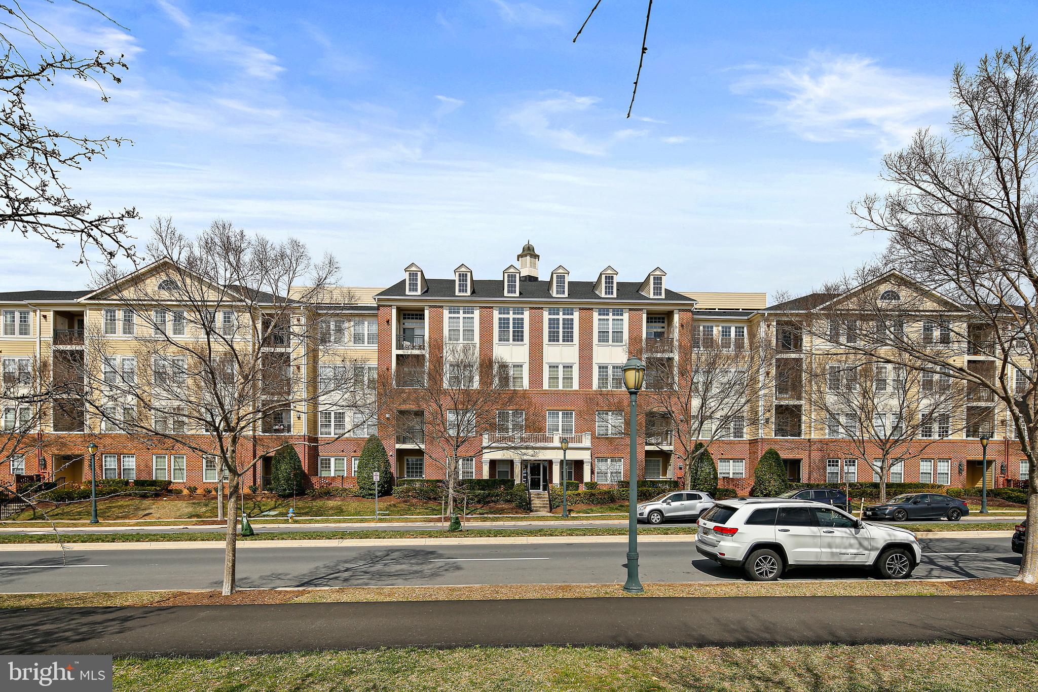 FALLSGROVE - Residential