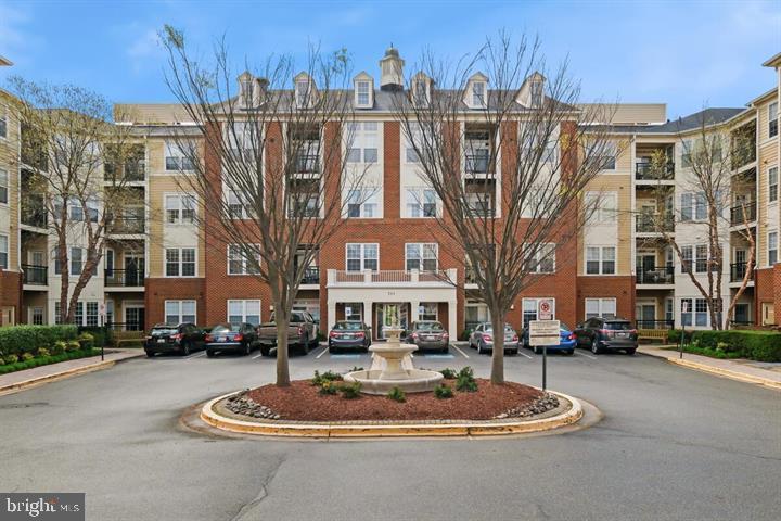 FALLSGROVE - Residential