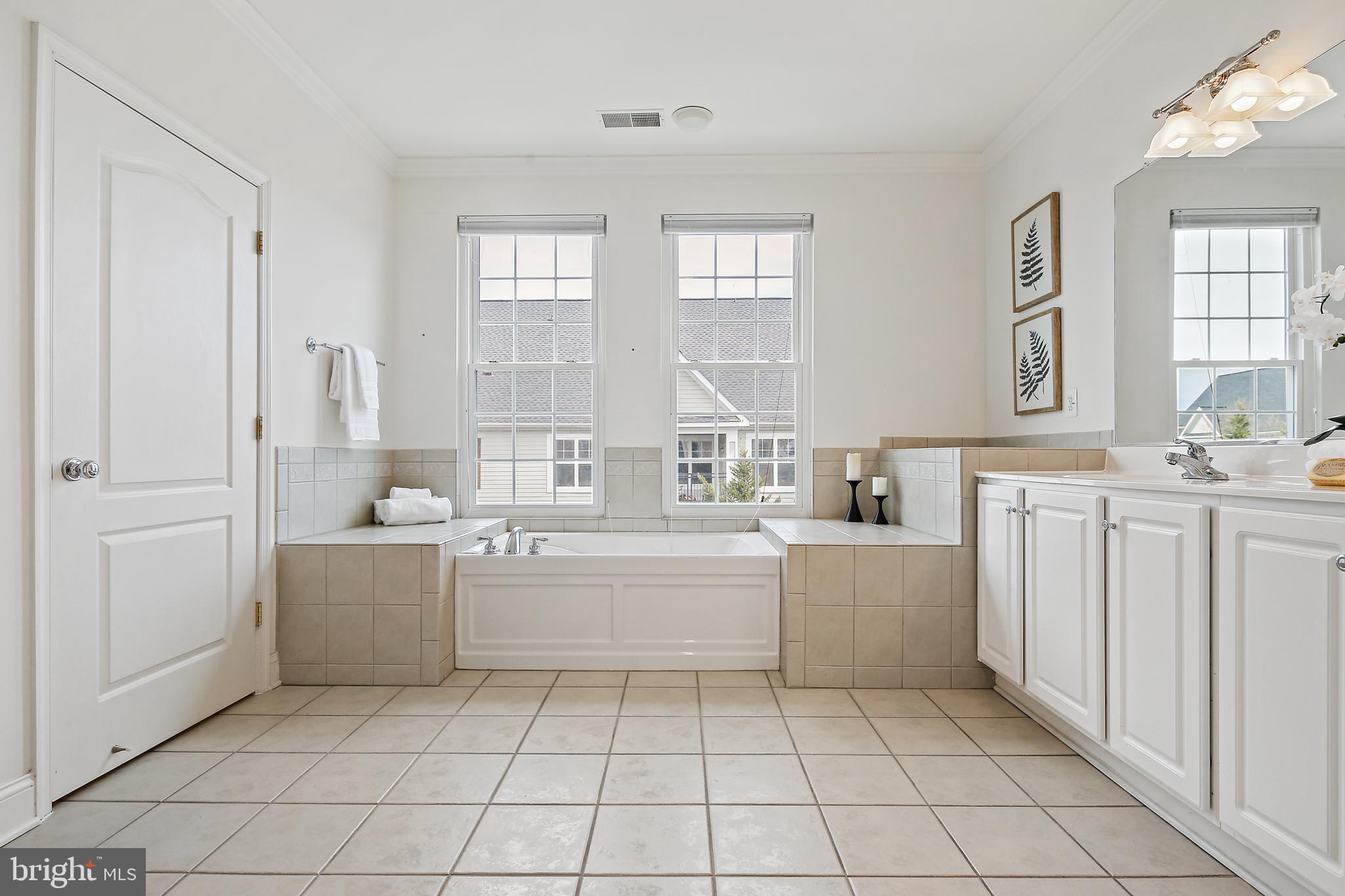 FALLSGROVE - Residential