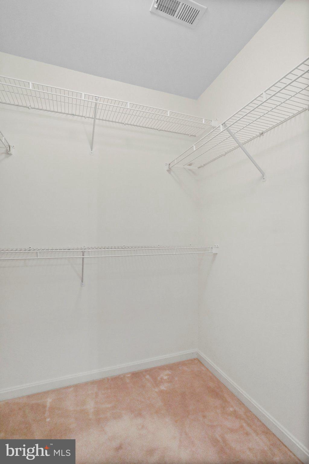 ECHO GLEN - Residential