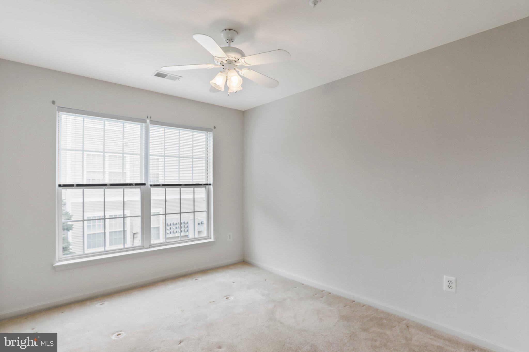 ECHO GLEN - Residential